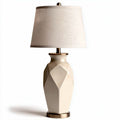 Tafellamp met geometrisch design van keramiek en stof in beige 30 x 30 x 60cm